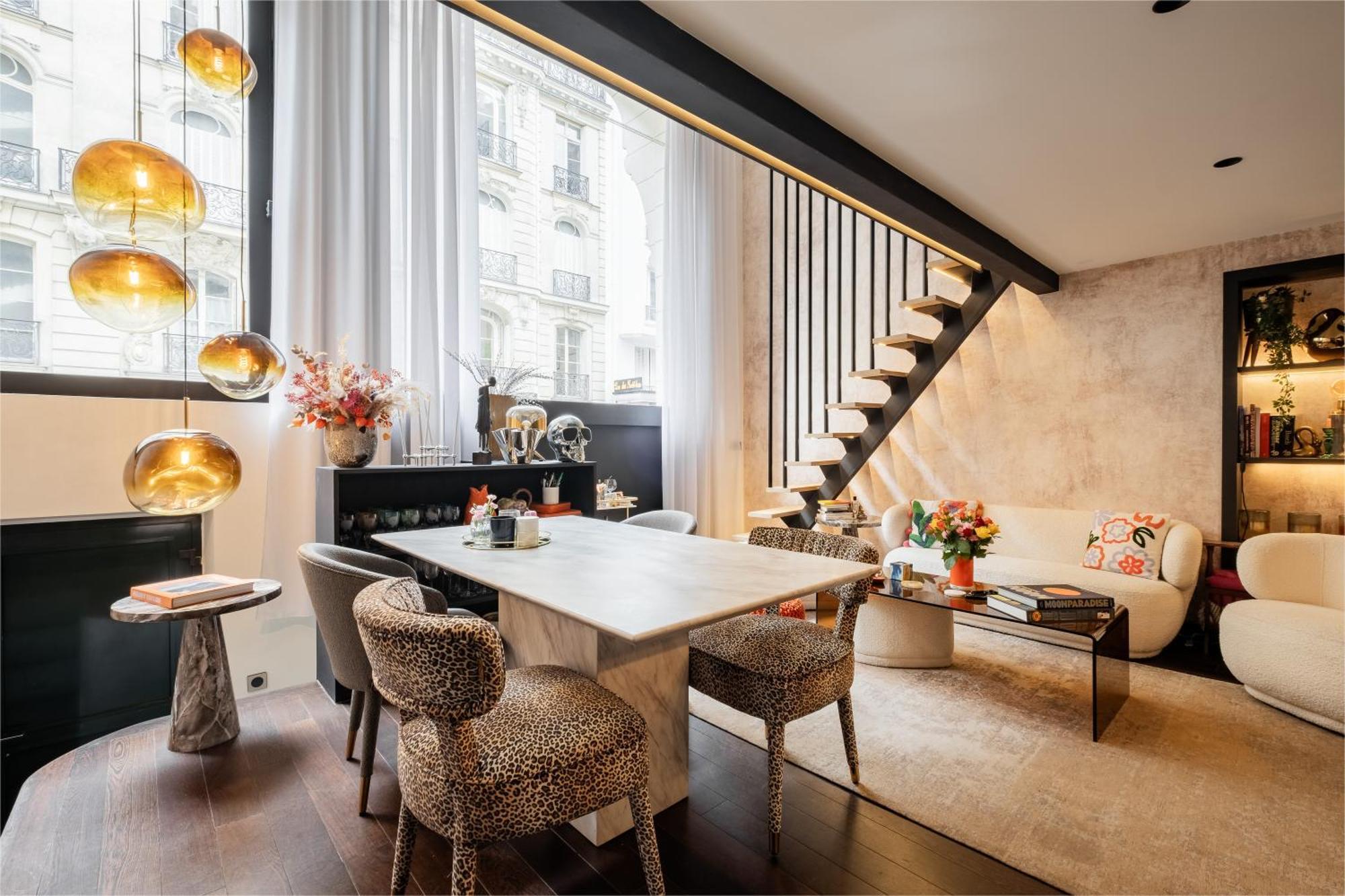 Veeve - Contemporary Excellence * Paris